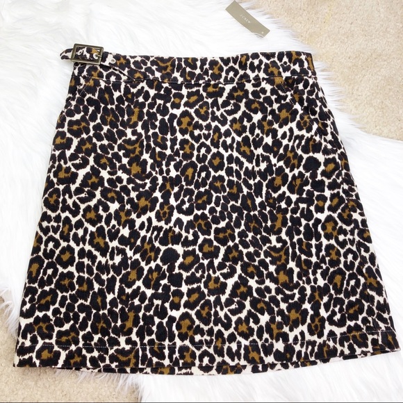 New J. Crew Buckle Mini Skirt in Leopard Corduroy - Picture 2 of 12